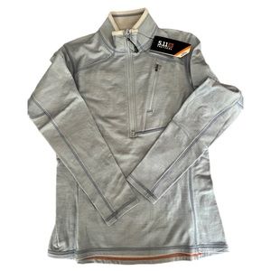 511 tactical glacier 1/4 zip womens size medium. NWT